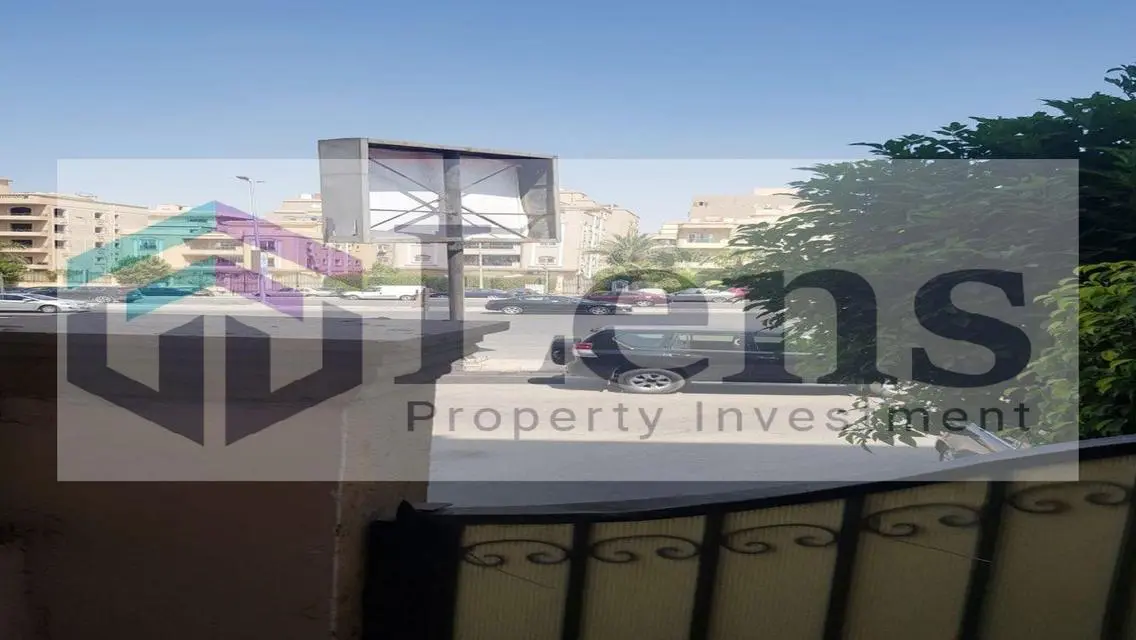 Luxury Property with Spacious Area for Sale