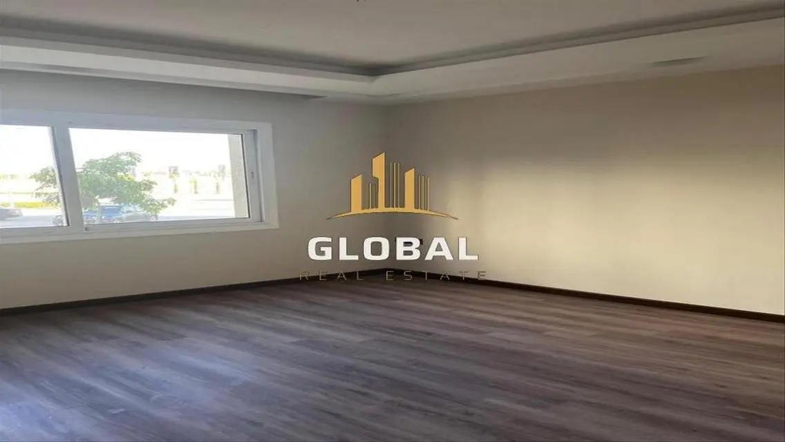 شقة فاخرة في هايد بارك - كود: 213-135-352