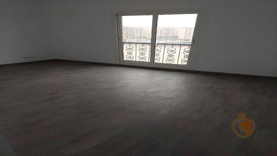 Exclusive Apartment in Rehab City