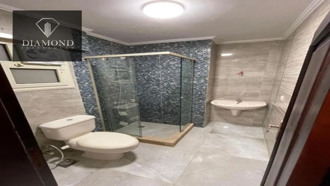 Luxurious Home with Spacious Garden and Private Pool