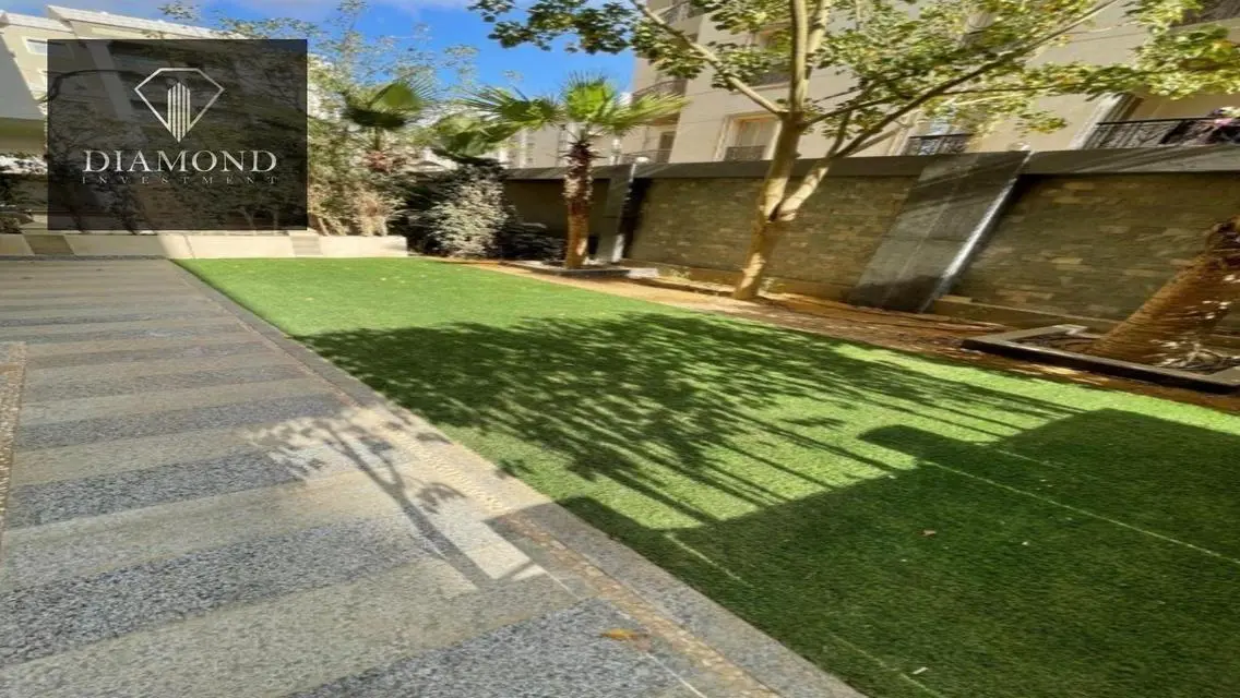 Luxurious Home with Spacious Garden and Private Pool