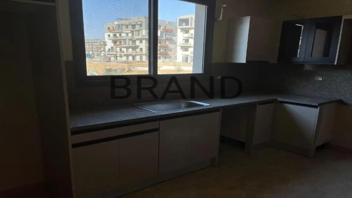 Premium 3-Bedroom Apartment for Sale at an Attractive Price