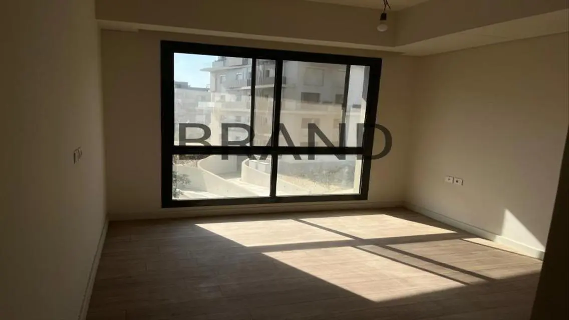 Premium 3-Bedroom Apartment for Sale at an Attractive Price