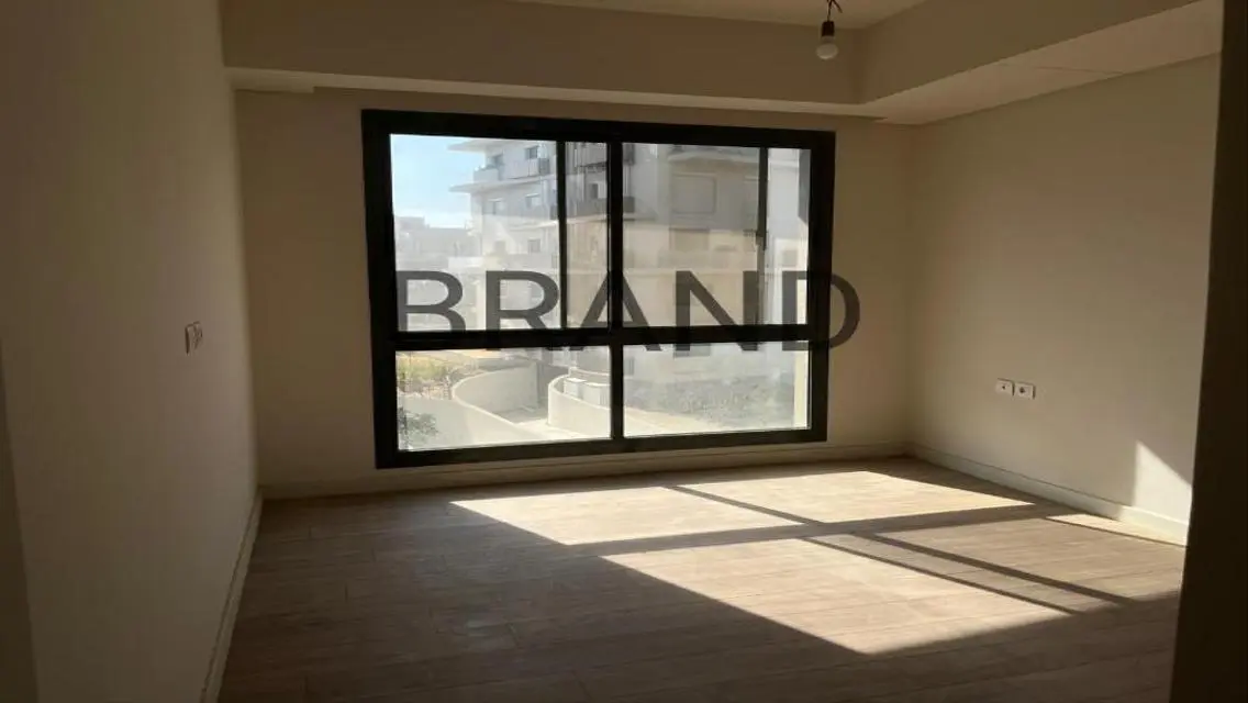 Premium 3-Bedroom Apartment for Sale at an Attractive Price