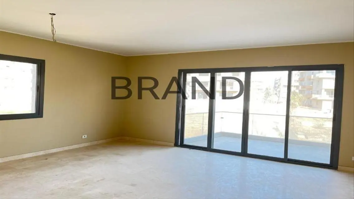 Premium 3-Bedroom Apartment for Sale at an Attractive Price