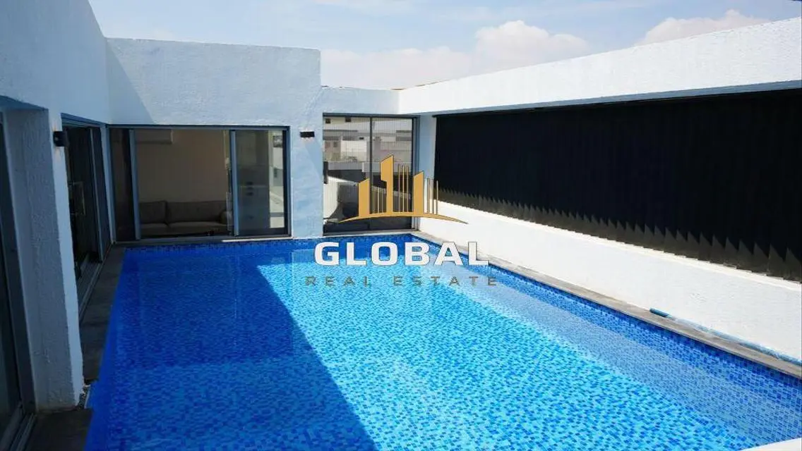 Luxury Villa at Code-Lake