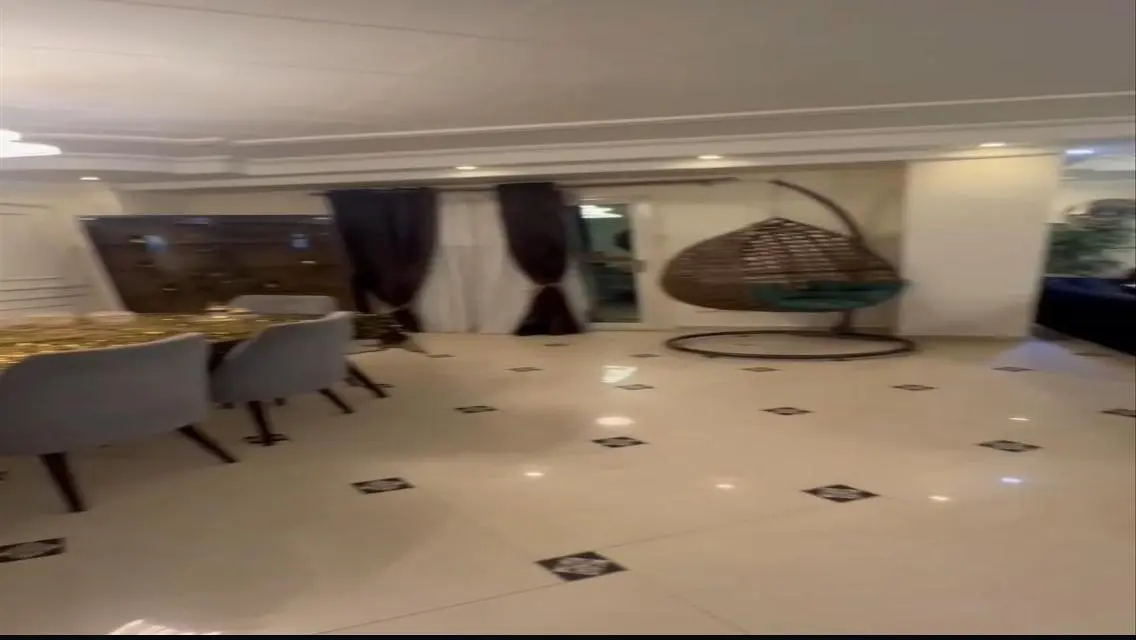 Luxury Apartment with Spacious Layout and Fantastic Amenities in Prime Location