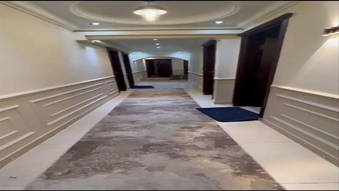 Luxury Apartment with Spacious Layout and Fantastic Amenities in Prime Location
