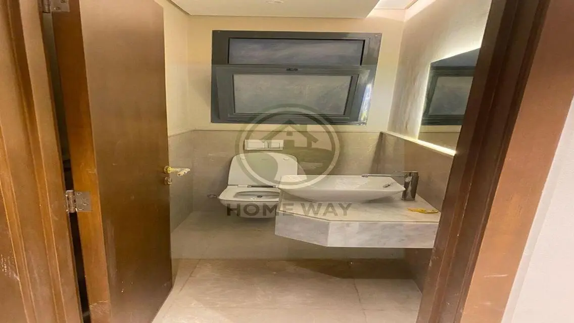 Luxury Apartment for Rent with Spacious Design