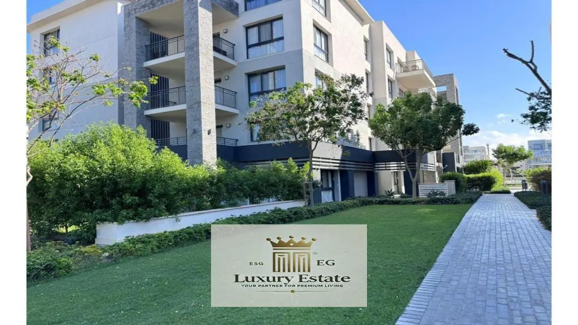 Luxury Villa for Sale at The Address 1997
