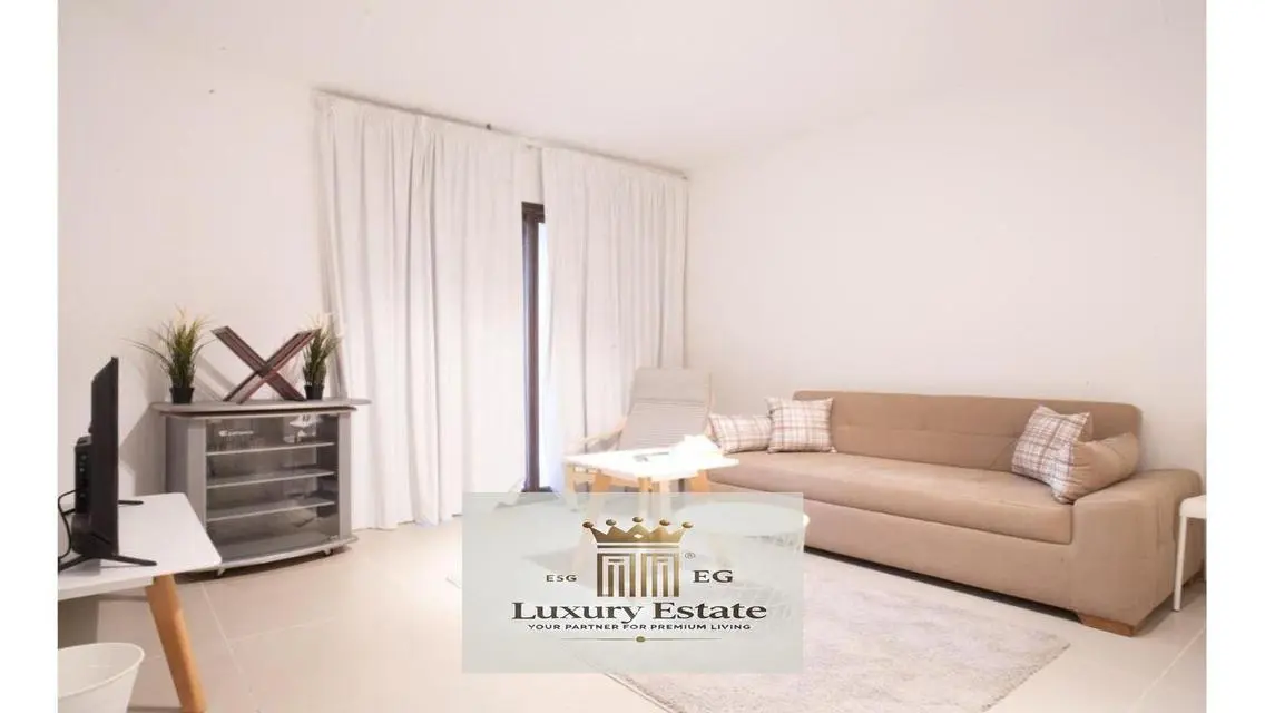 Luxury Villa for Sale at The Address 1997