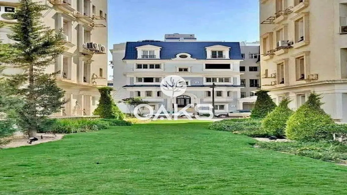Luxurious Apartment in the Heart of the City with Stunning Views