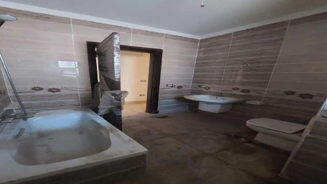 Apartment for Sale in Wesal City - Old Contract