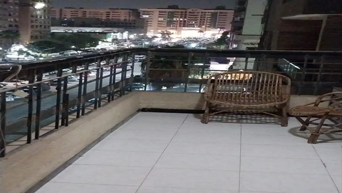 شقة فاخرة للبيع في موقع متميز