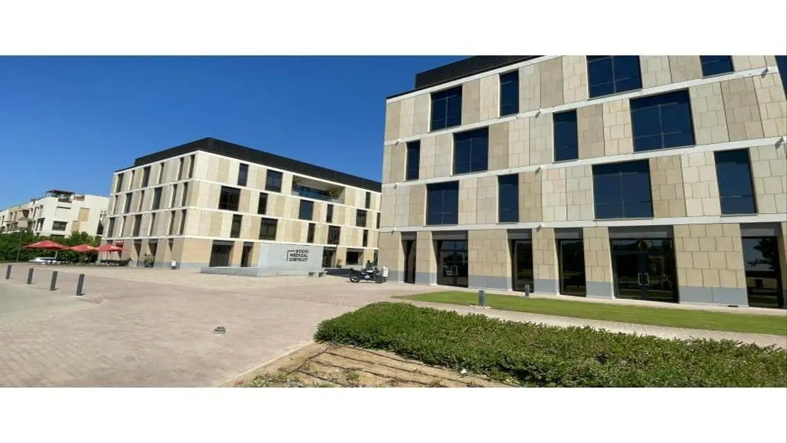 Medical Clinic for Rent in West Town - New Building