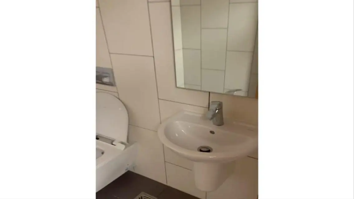 Medical Clinic for Rent in West Town - New Building