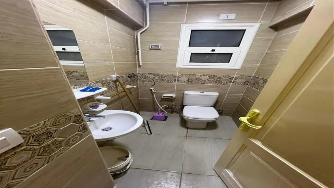 Stunning Apartment for Rent - 162 sqm with Balcony and Premium Amenities