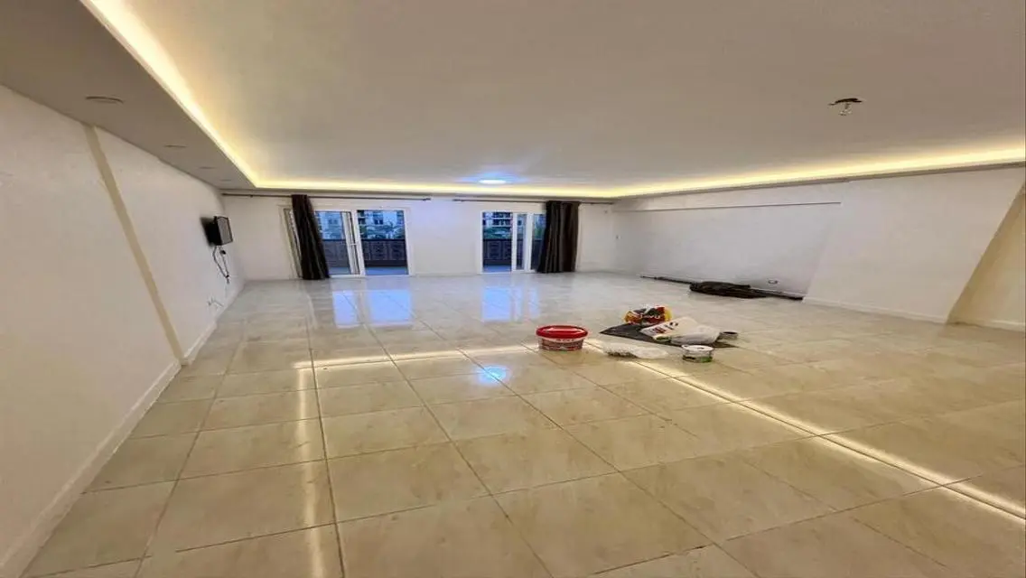 Stunning Apartment for Rent - 162 sqm with Balcony and Premium Amenities