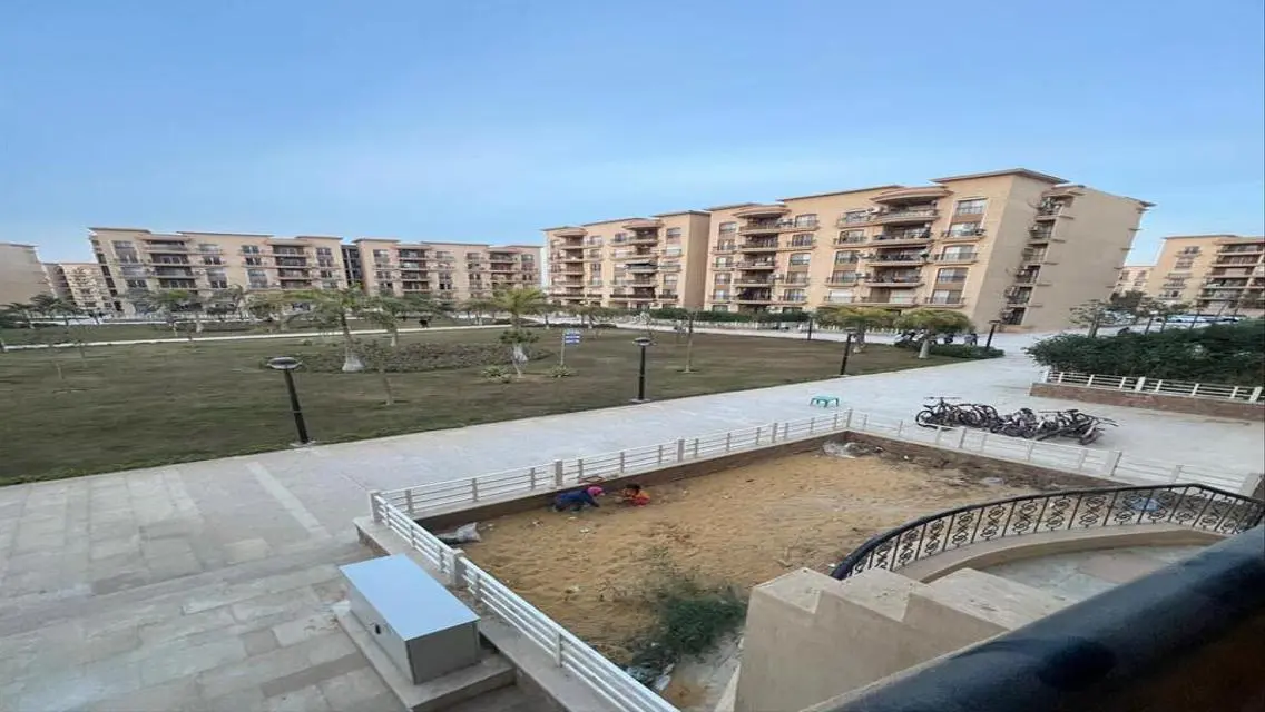 Stunning Apartment for Rent - 162 sqm with Balcony and Premium Amenities