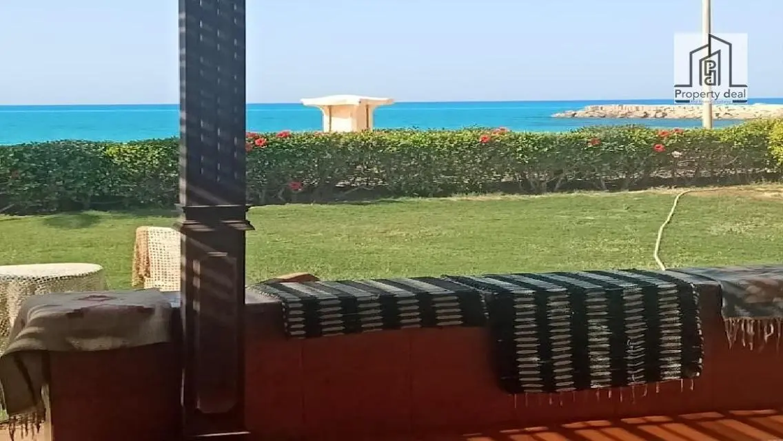 فرصة استثمارية ممتازة - بيت شاطئ خاص