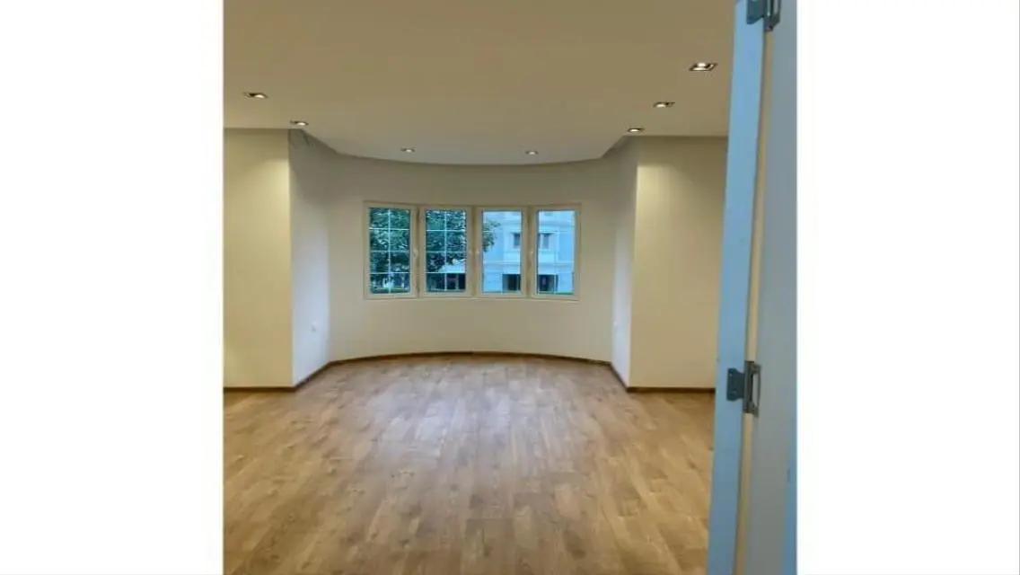 Stunning 227m² Villa for Rent in Mountain View October Park