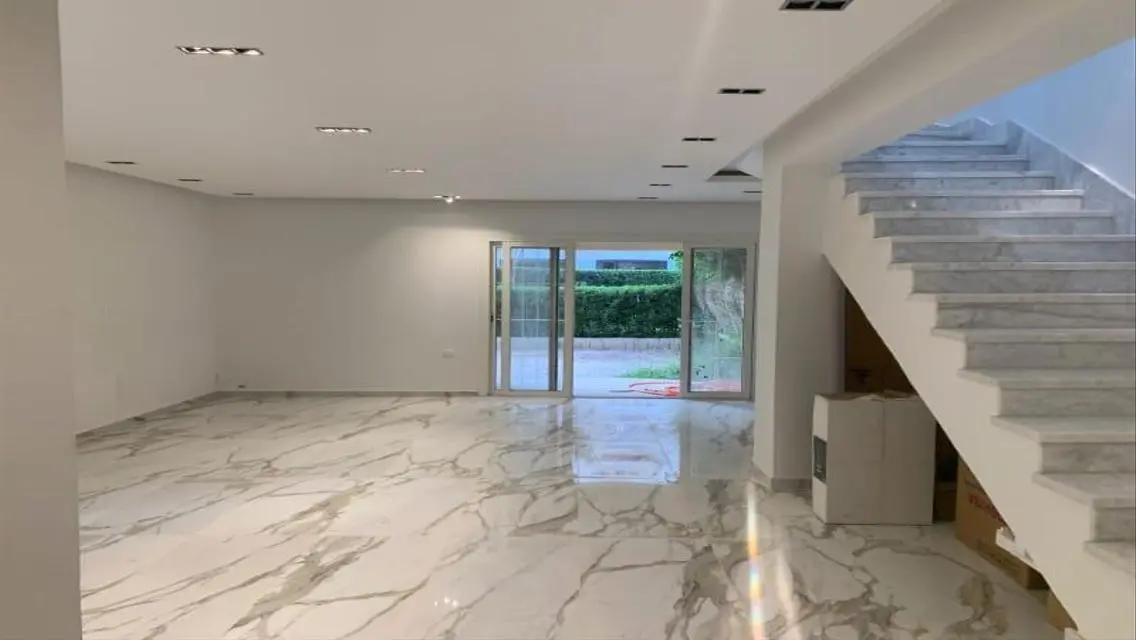 Stunning 227m² Villa for Rent in Mountain View October Park