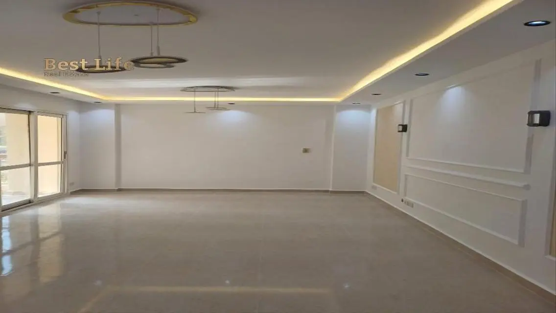 Luxury Apartment for Sale in an Ideal Location