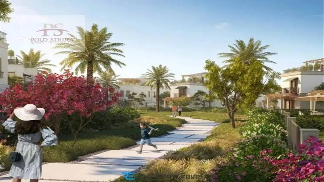 Luxury Villa for Sale with Spacious Area, Private Garden, and Pool