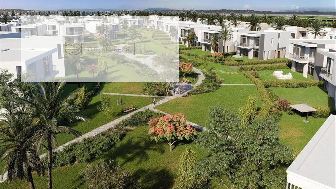 Luxury Apartment with Private Garden and Pool