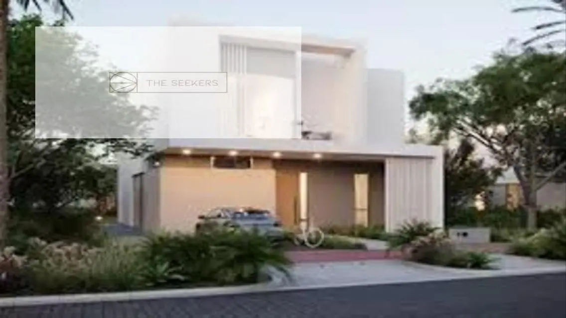 Luxury Apartment with Private Garden and Pool