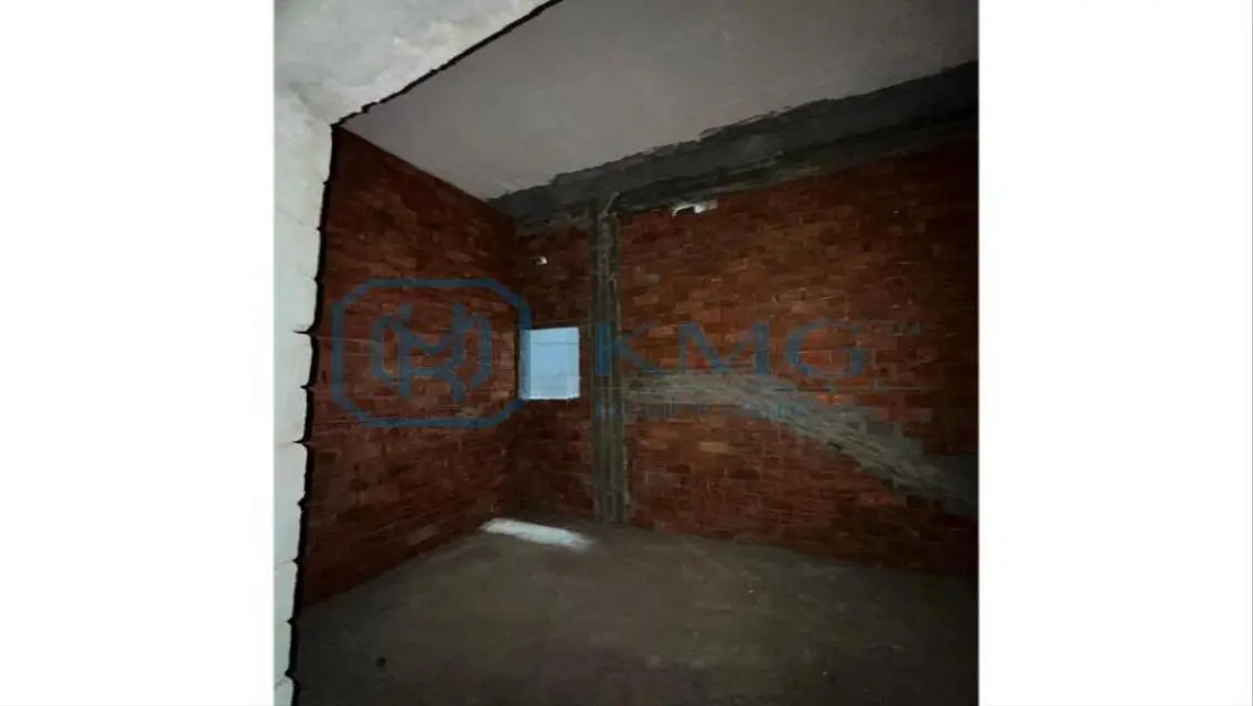 Luxury Apartment for Sale - 189 Sq M with Balcony and Security