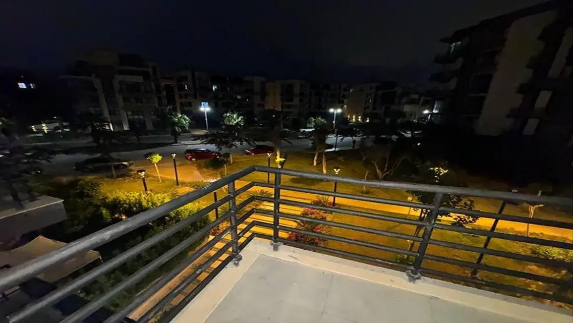 Open-Air Mall in East Hub - Craft Zone