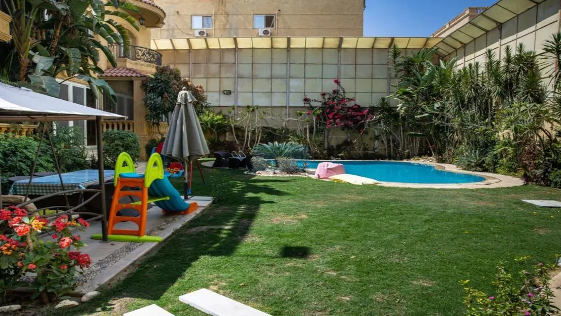 Luxurious Apartment for Rent - 1150 Sq M in Prime Location
