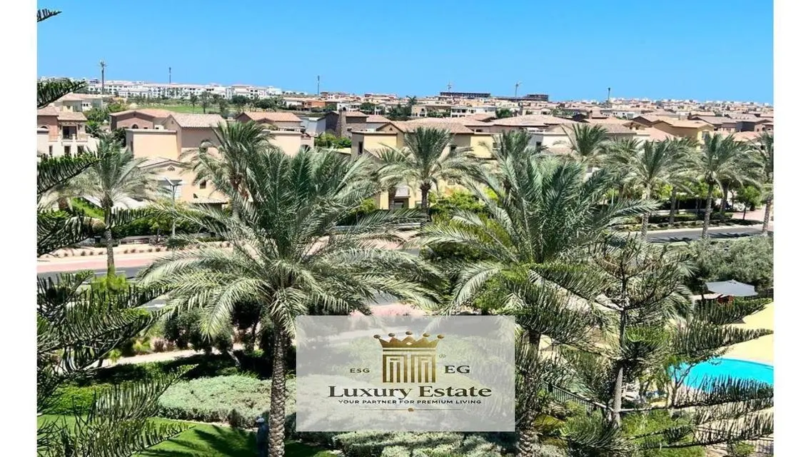 Luxury Furnished Apartment at The Address with Private Garden and Pool