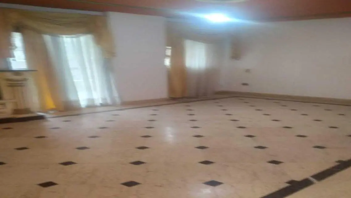 شقة للإيجار بمنطقة مميزة بسعر مناسب