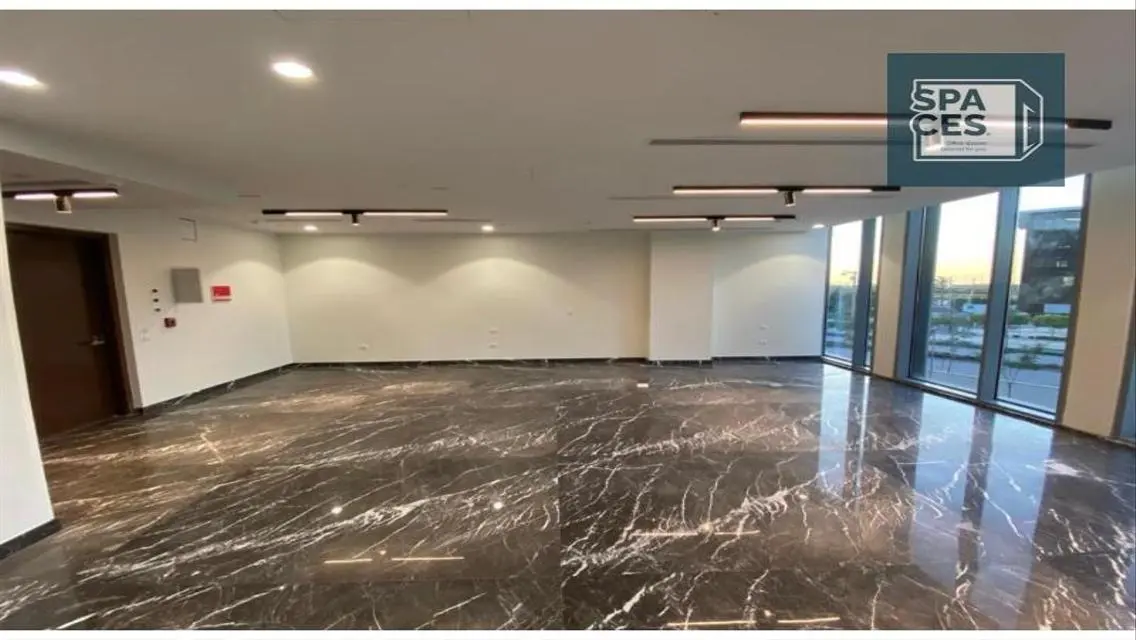 Commercial Unit for Rent - 1400 sqm in a Prime Location