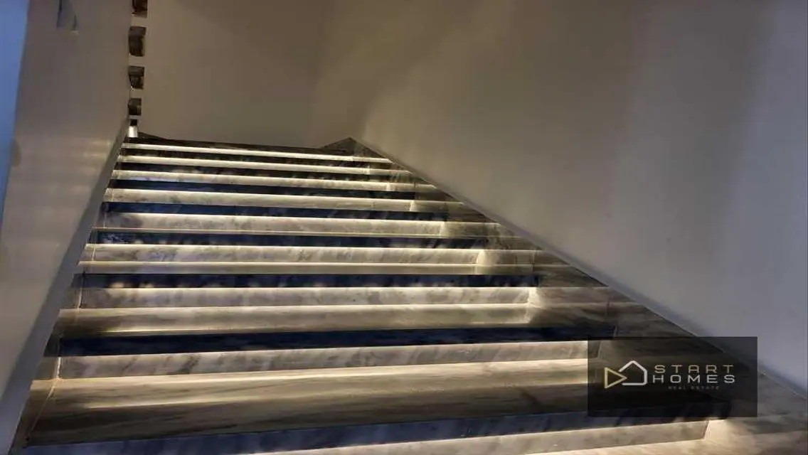 Luxury Apartment with Balcony and Security Guard in Prime Location