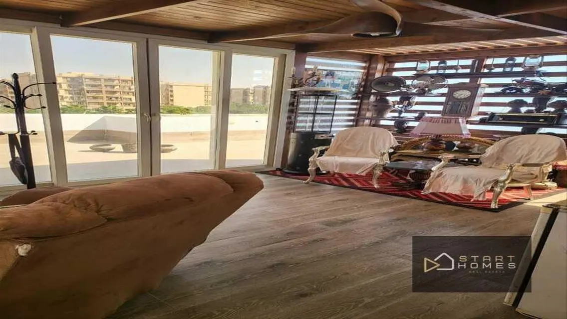 Luxury Apartment with Balcony and Security Guard in Prime Location