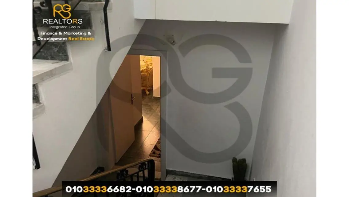 Luxurious 900 sqm Apartment with Premium Amenities