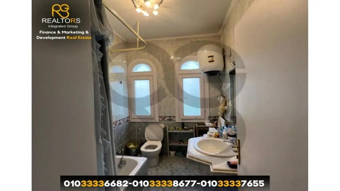 Luxurious 900 sqm Apartment with Premium Amenities