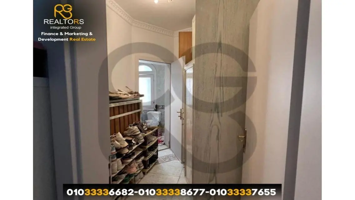 Luxurious 900 sqm Apartment with Premium Amenities