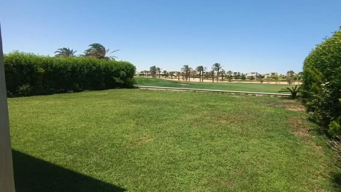شقة فاخرة للبيع بمساحة 750 متر