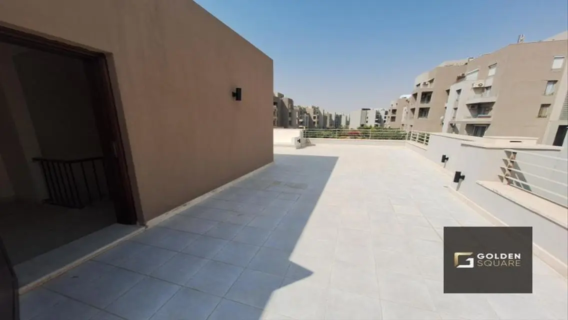 فيلا فاخرة بمساحة واسعة مع إطلالات خلابة