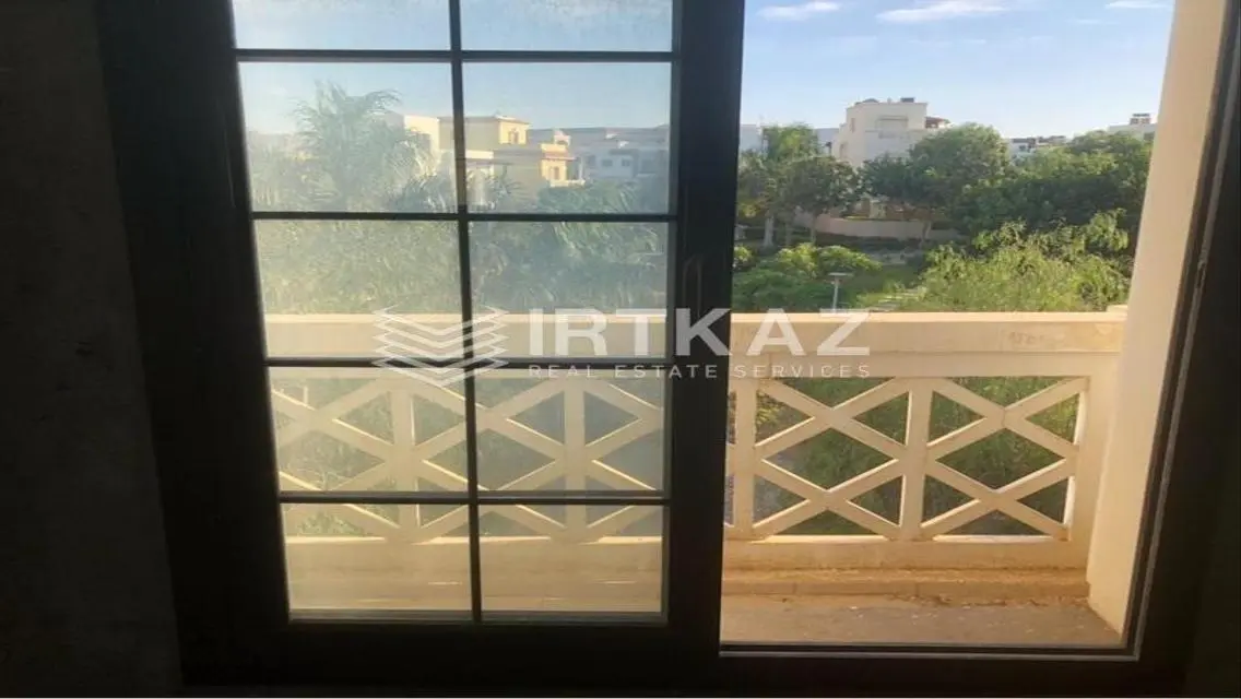 Luxury Villa for Sale - 4 Bedrooms with Private Garden