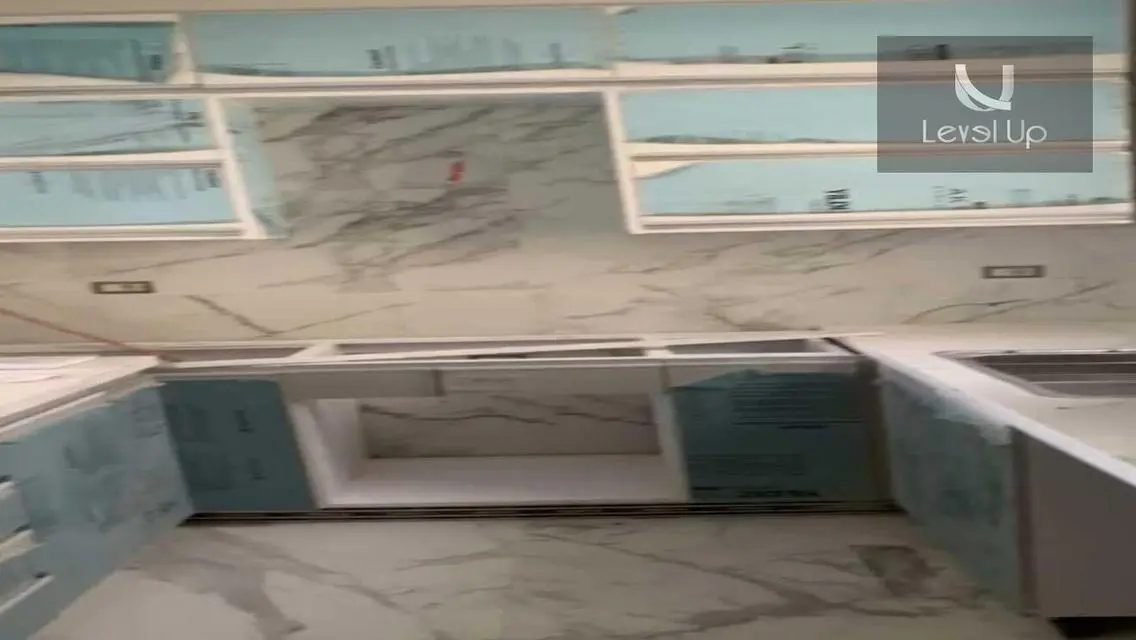 شقة للبيع بمساحة مريحة وبصورة خيالية