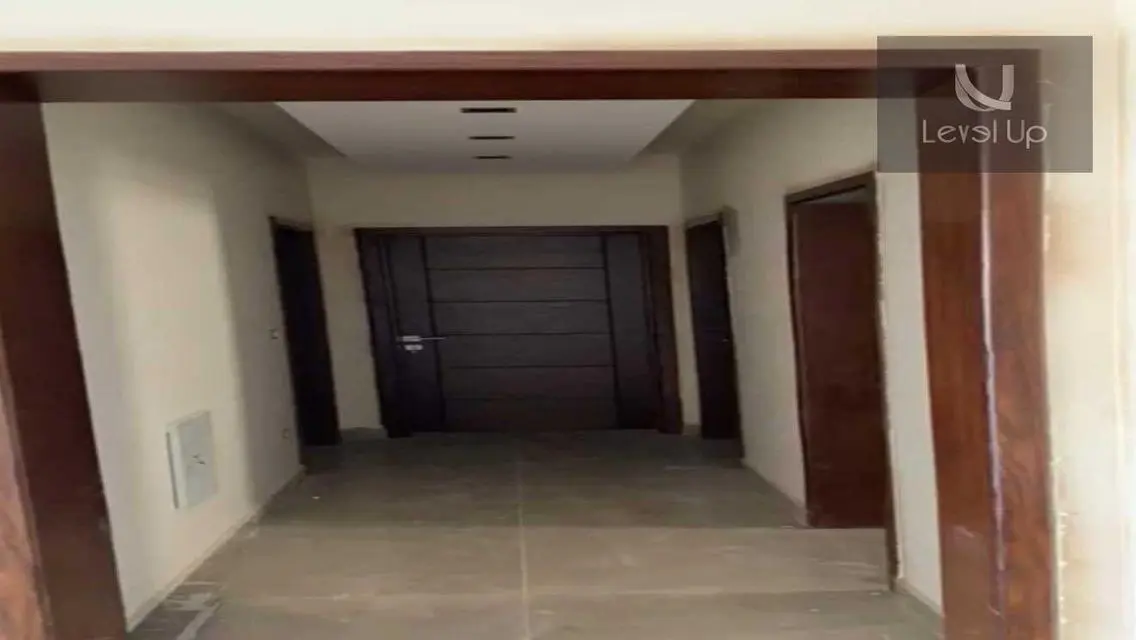 شقة للبيع بمساحة مريحة وبصورة خيالية