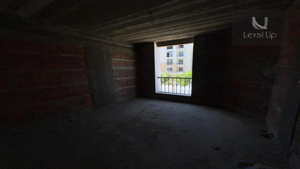 Luxury Apartment for Sale with Spacious Living