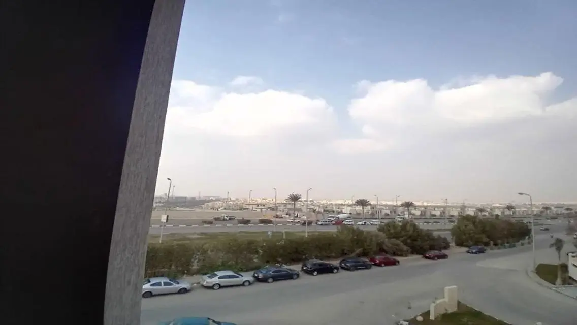 شقة رائعة للبيع بمساحة 250 متر في موقع متميز