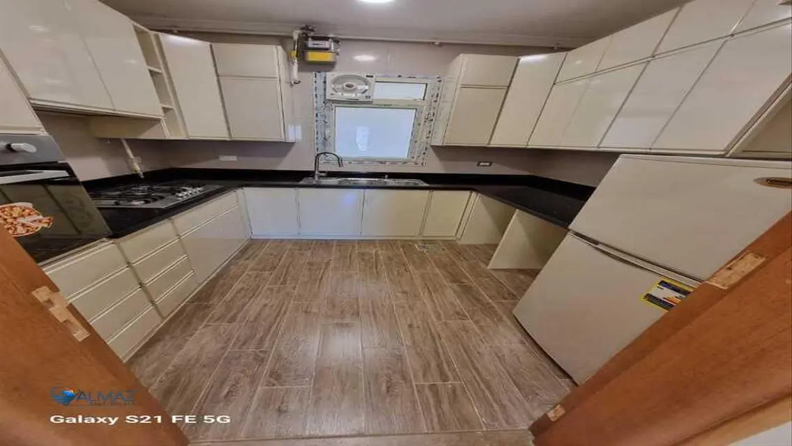 Apartment for Sale at an Attractive Price in a Prime Location