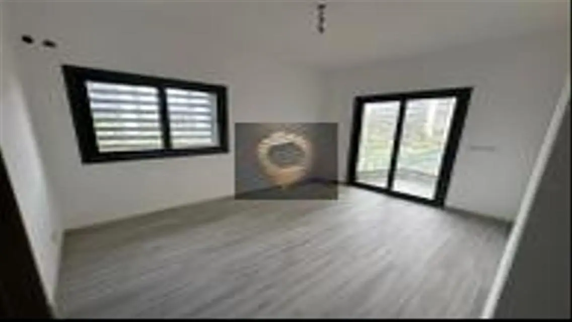 Luxurious 3-Bedroom Apartment in the Heart of the City